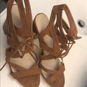 Heel lace up sandal